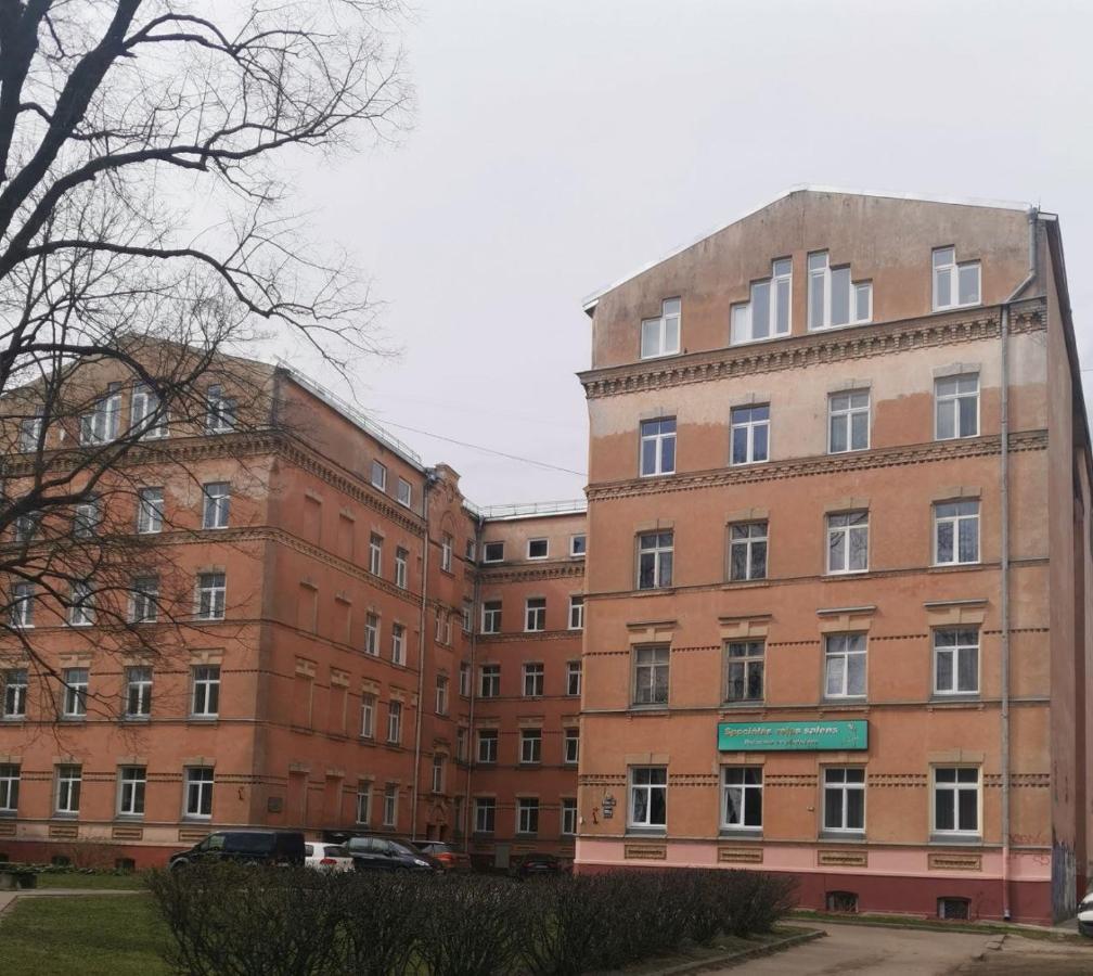 Cozy, Spacious Gertruda Self Chek In 20 Min To Old With Car 5 Min Appartement Riga
