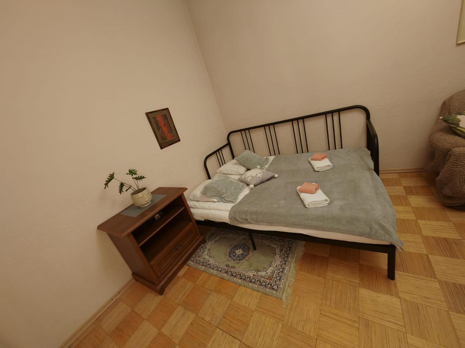 Appartement Cozy, Spacious Gertruda Self Chek In 20 Min To Old With Car 5 Min *