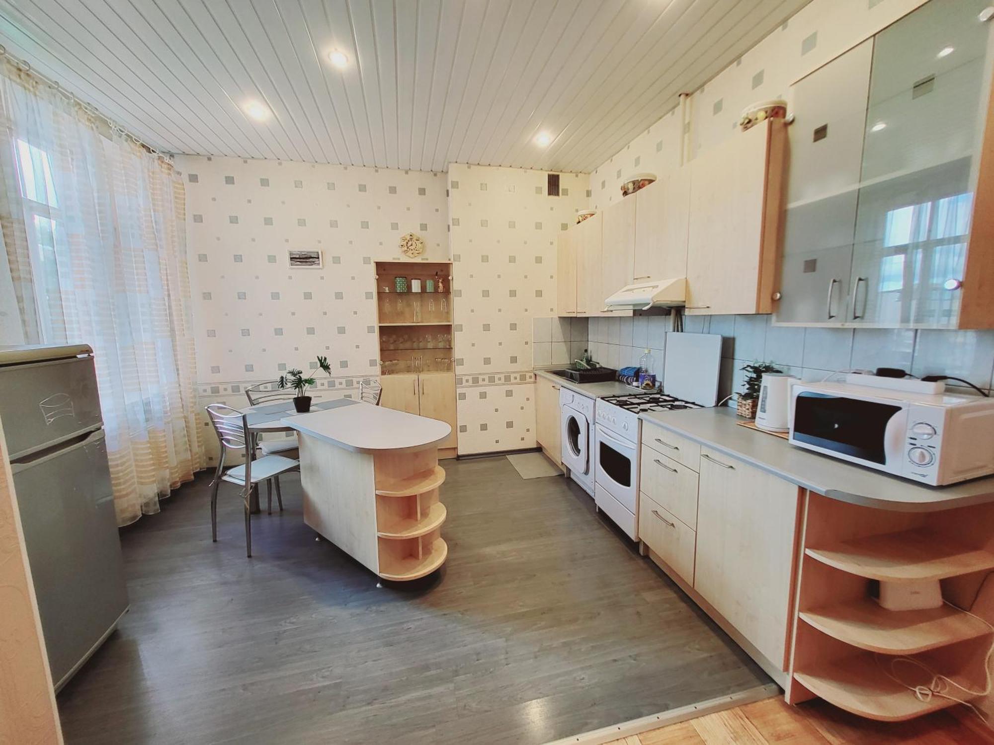 Cozy, Spacious Gertruda Self Chek In 20 Min To Old With Car 5 Min Appartement Riga